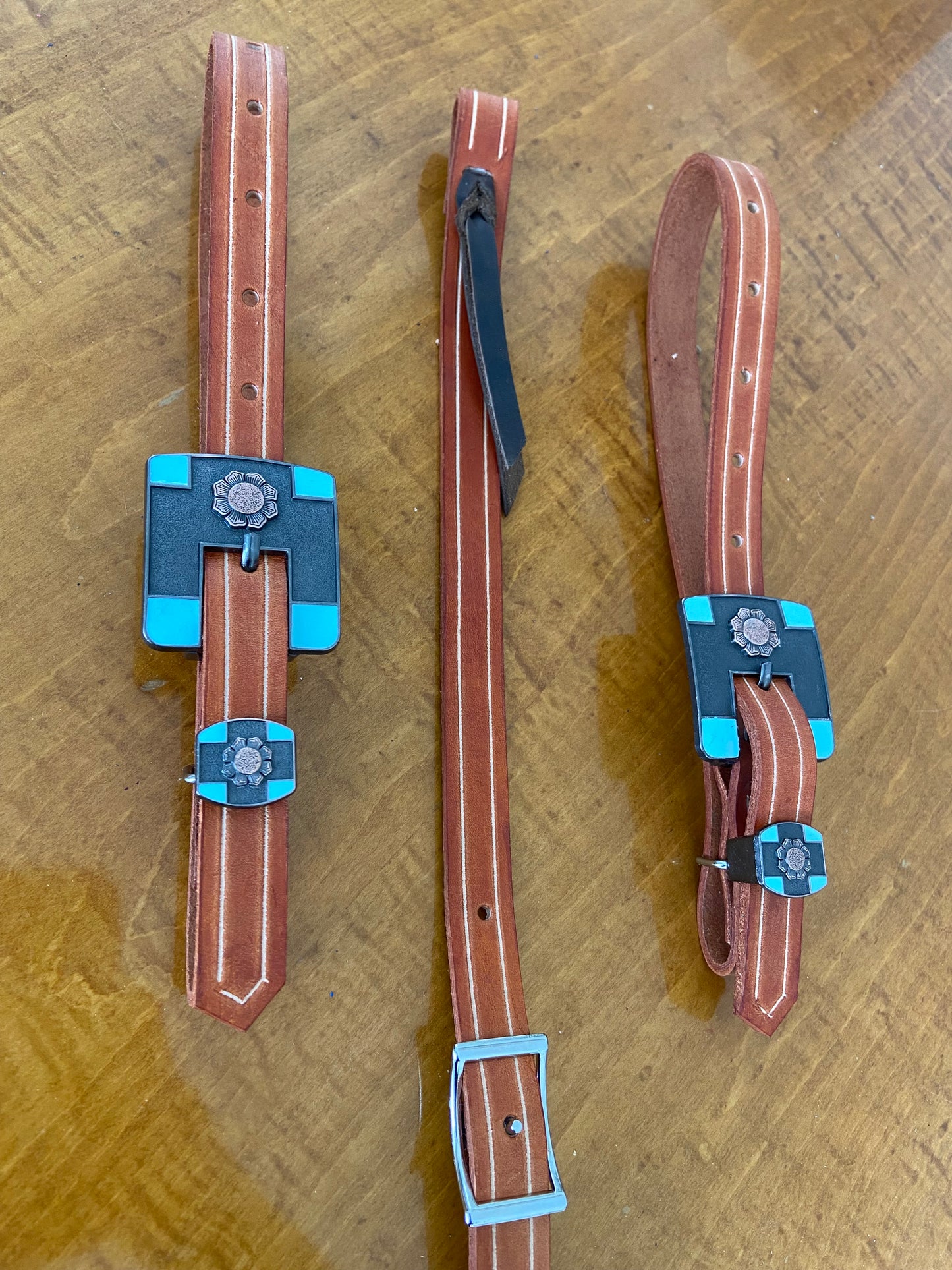 Fancy buckle Tan Leather Tug Set