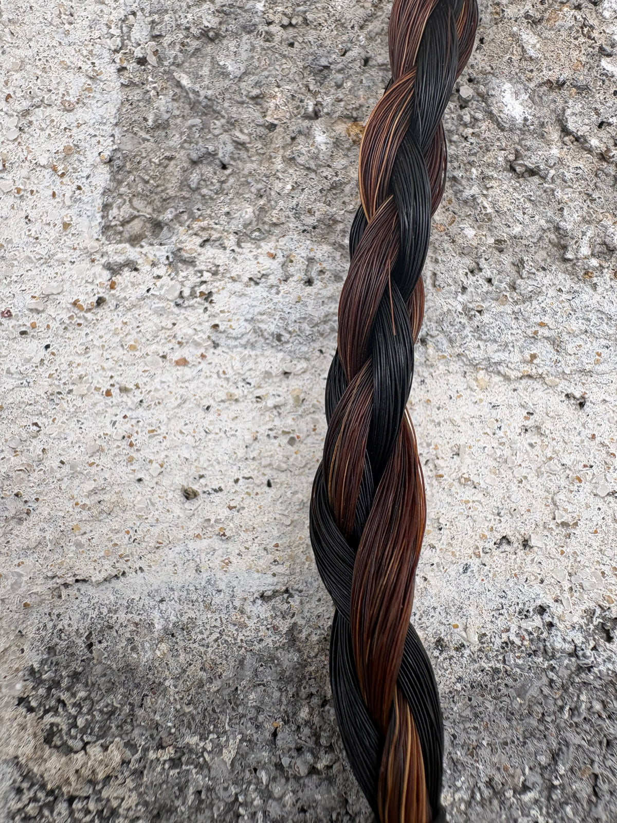 Horse hair bracelet / Bracelet tressé avec crins de votre cheval